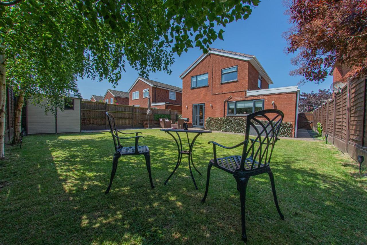 Styche View, Beautiful 4 Bedroom Home Available Market Drayton Eksteriør billede